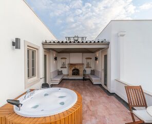 Elementa Boutique Hotel