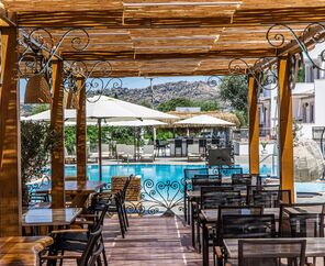 Elementa Boutique Hotel