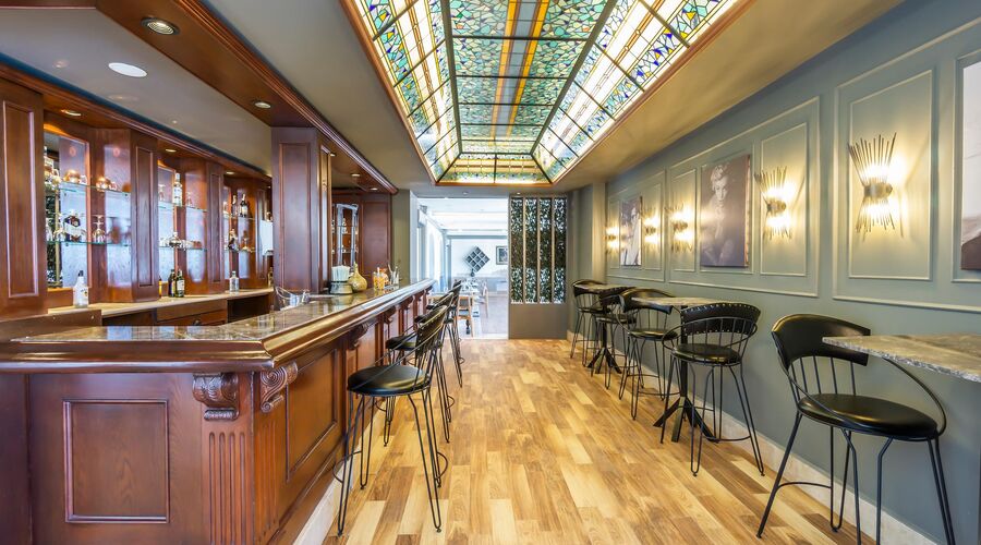 Elementa Boutique Hotel