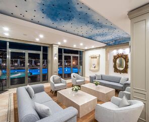 Elementa Boutique Hotel