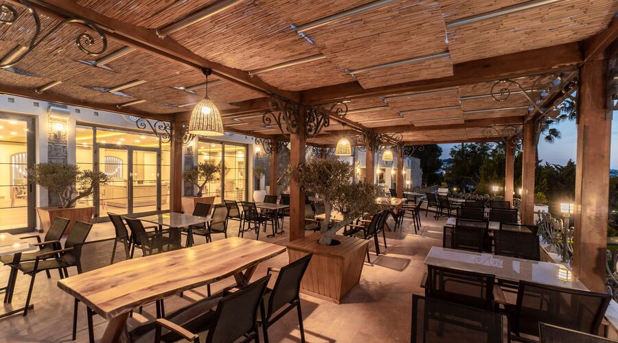 Elementa Boutique Hotel