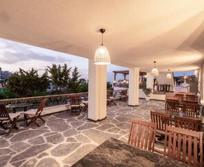 Elementa Boutique Hotel