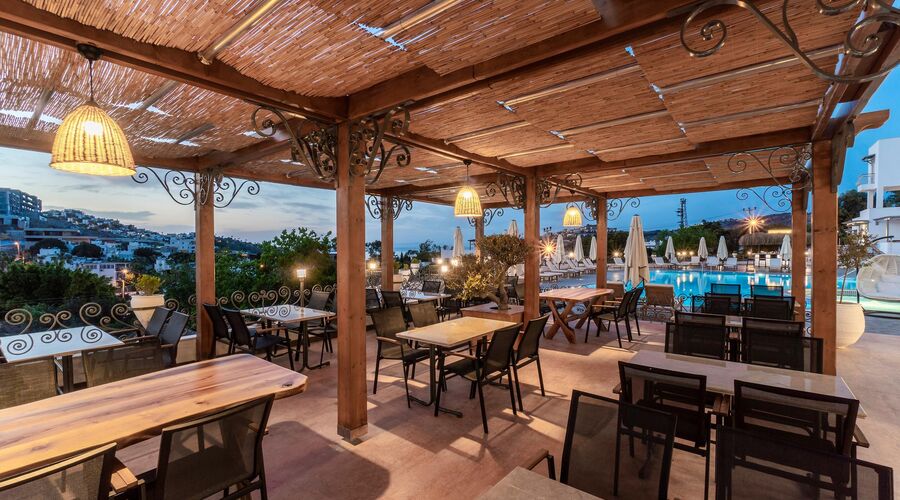 Elementa Boutique Hotel