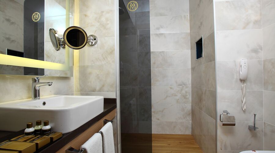 DoubleTree By Hilton Bodrum Marina Vista