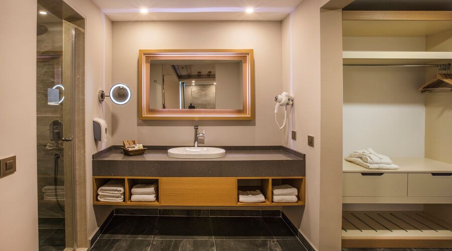 Korumar Ephesus  Beach & Spa Resort