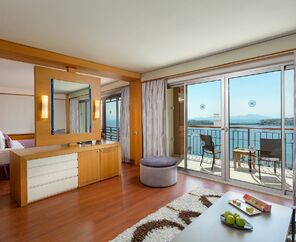 Kefaluka Resort