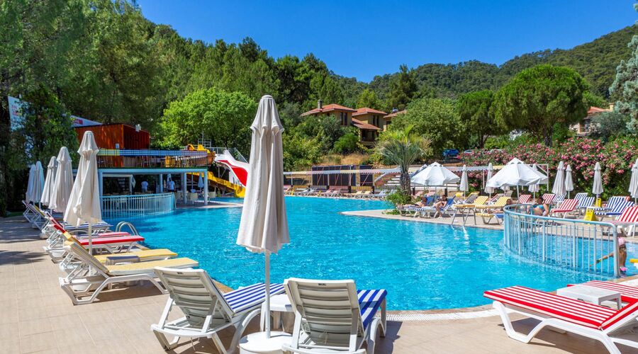 Fun & Sun Smart Voxx Resort Hotel