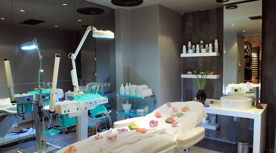 Elegance Hotels International 5*