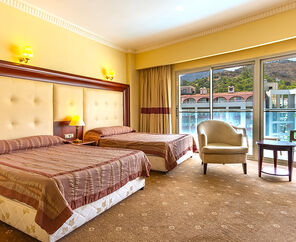 Pineta Park Deluxe Hotel 4*