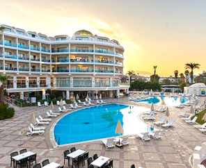 Pineta Park Deluxe Hotel 4*
