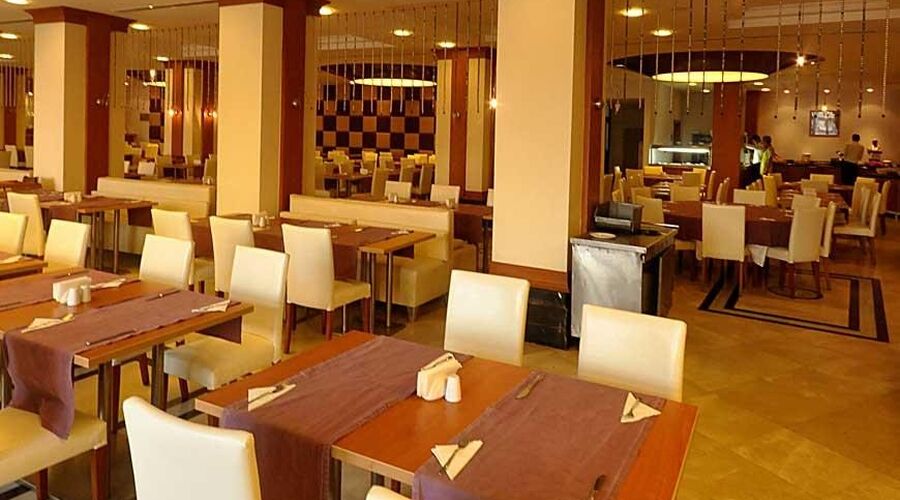 Pineta Park Deluxe Hotel 4*