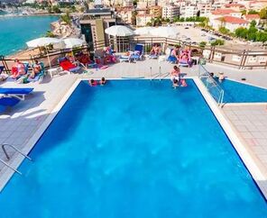 Derici Hotel  4*