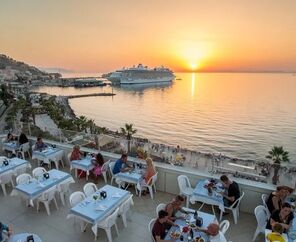Derici Hotel  4*
