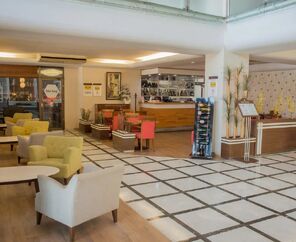 Derici Hotel  4*