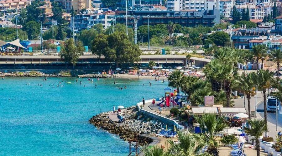 Derici Hotel  4*