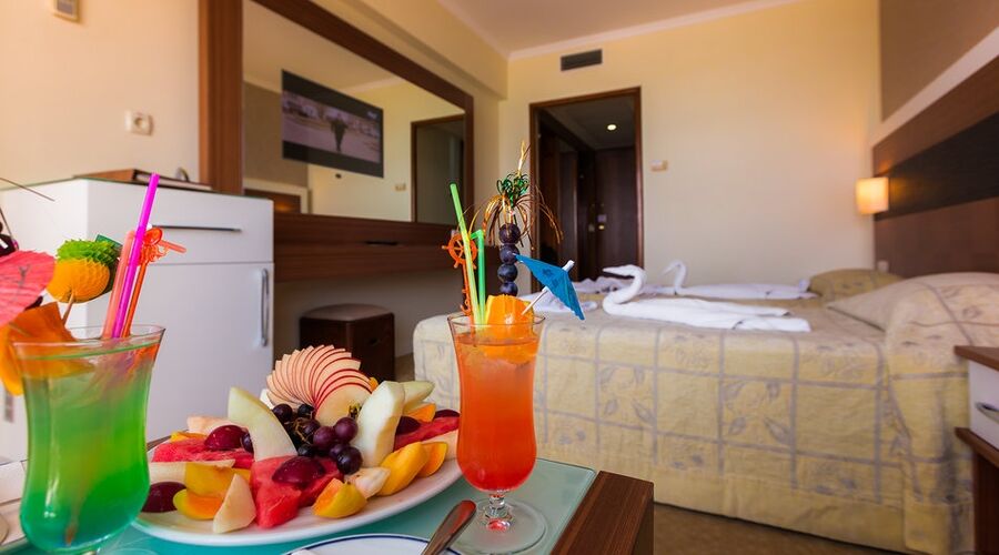 Derici Hotel  4*