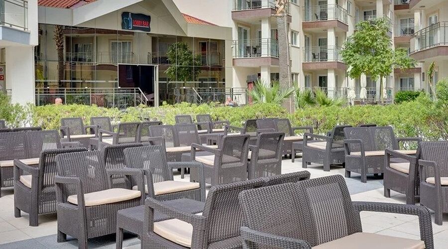 Ramada Hotel & Suites By Wyndham Kuşadası 4*