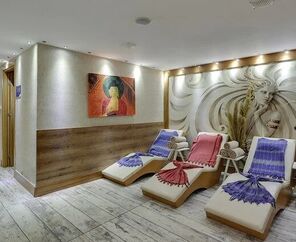 Ramada Hotel & Suites By Wyndham Kuşadası 4*