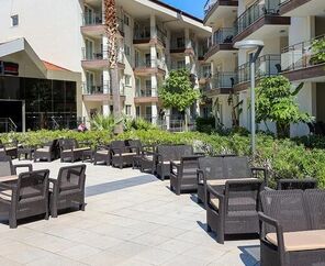 Ramada Hotel & Suites By Wyndham Kuşadası 4*