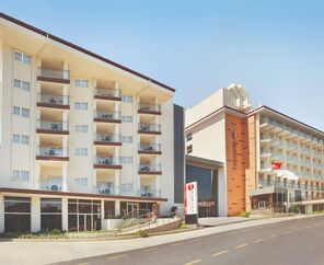 Ramada Hotel & Suites By Wyndham Kuşadası 4*