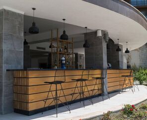 Ramada Hotel & Suites By Wyndham Kuşadası 4*