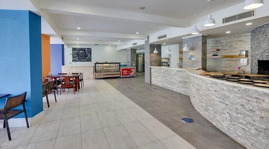 Ramada Hotel & Suites By Wyndham Kuşadası 4*