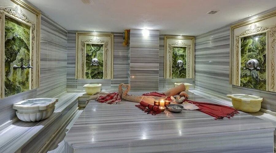 Ramada Hotel & Suites By Wyndham Kuşadası 4*