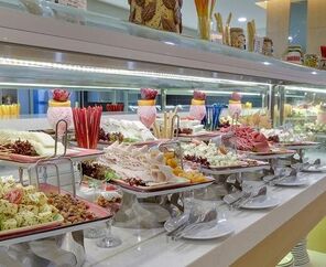 Ramada Hotel & Suites By Wyndham Kuşadası 4*