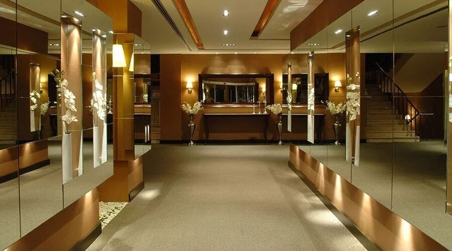 Elegance Hotels International 5*