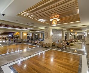 Royal Dragon Hotel 5*