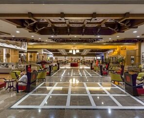 Royal Dragon Hotel 5*