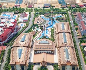 Royal Dragon Hotel 5*