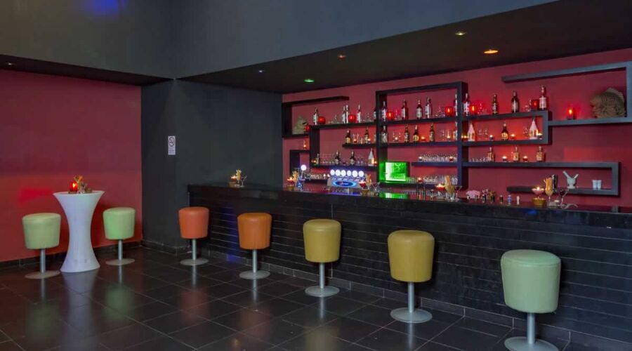 Royal Dragon Hotel 5*