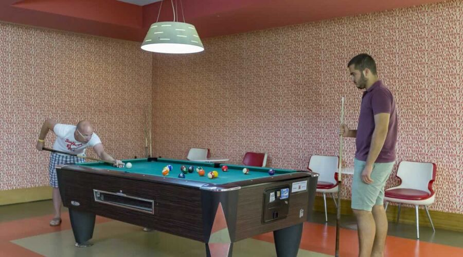 Royal Dragon Hotel 5*