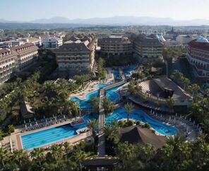 Royal Dragon Hotel 5*