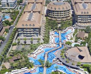 Royal Dragon Hotel 5*