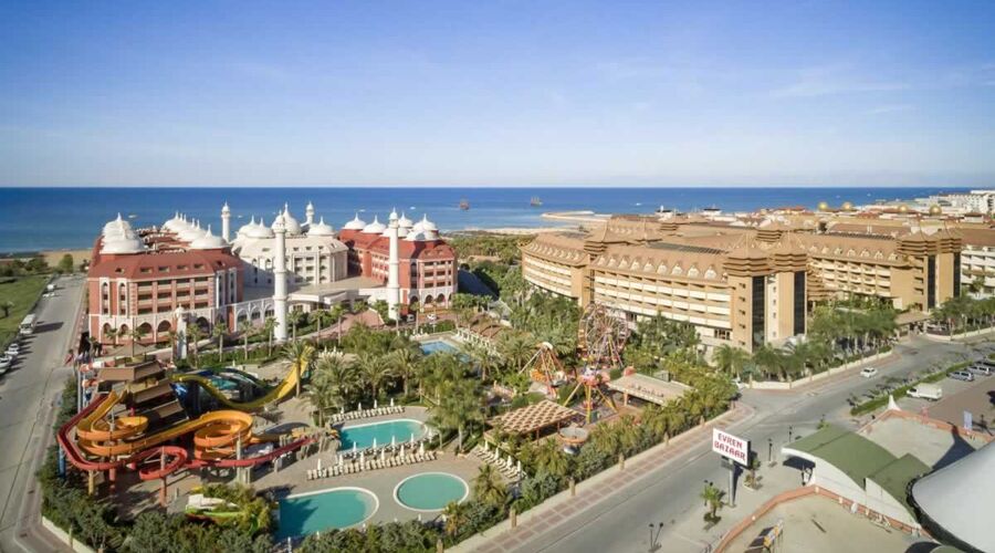 Royal Dragon Hotel 5*