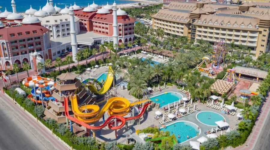 Royal Dragon Hotel 5*