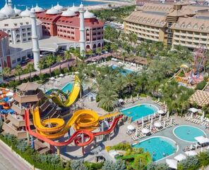 Royal Dragon Hotel 5*