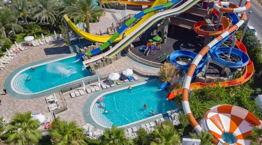 Royal Dragon Hotel 5*