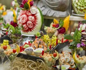 Royal Dragon Hotel 5*