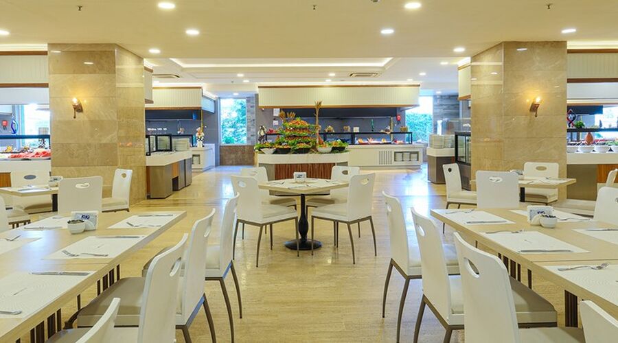 Crystal Admiral Resort Suites & Spa 5*