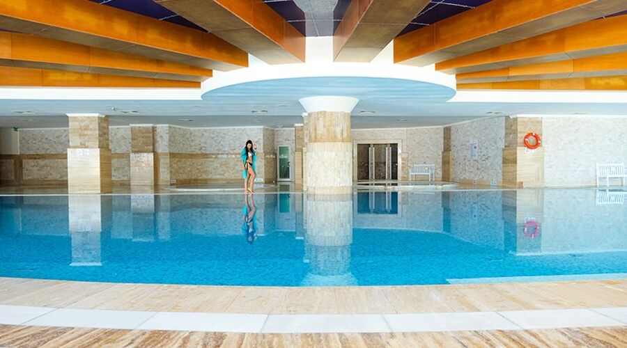 Crystal Admiral Resort Suites & Spa 5*