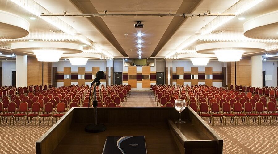 Crystal Admiral Resort Suites & Spa 5*