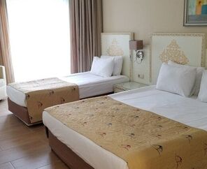 Crystal Admiral Resort Suites & Spa 5*