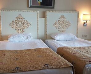 Crystal Admiral Resort Suites & Spa 5*