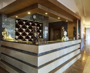 Crystal Admiral Resort Suites & Spa 5*