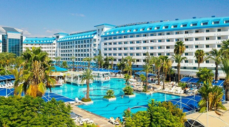 Crystal Admiral Resort Suites & Spa 5*