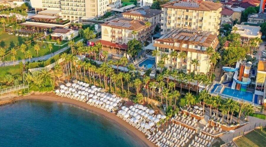 CRYSTAL LAND OF PARADISE 5*