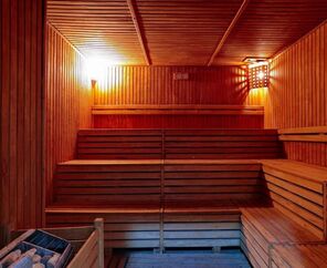 CRYSTAL LAND OF PARADISE 5*